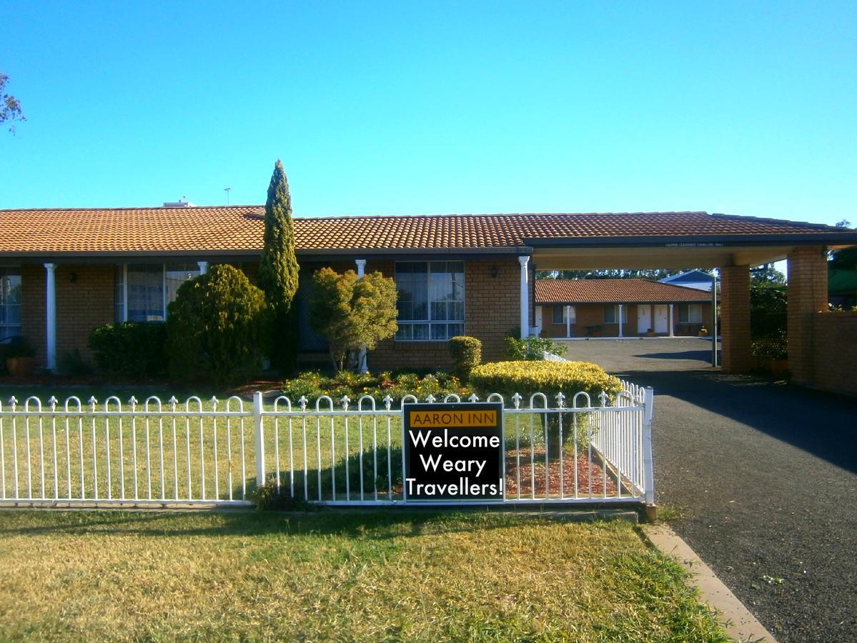 Aaron Inn Motel Narrabri Exteriör bild